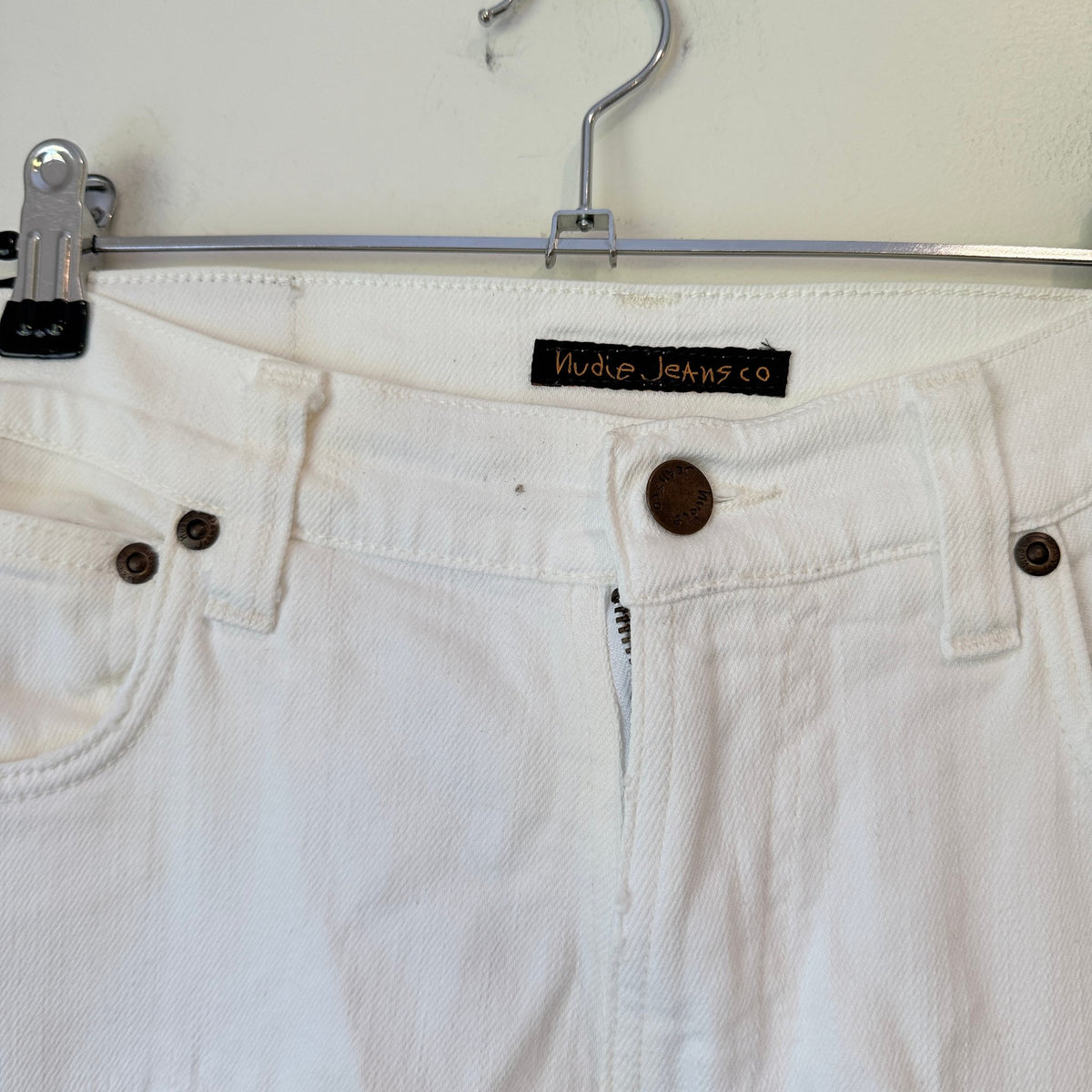 Nudie Jeans White Embroidered Patch Slim Jeans Size W26 L28