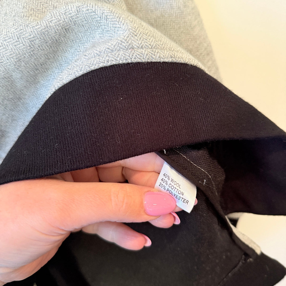 Vivienne Midow Grey Herringbone Sweatshirt with Chiffon Back Size 2 | U/Arm to U/Arm 42cm