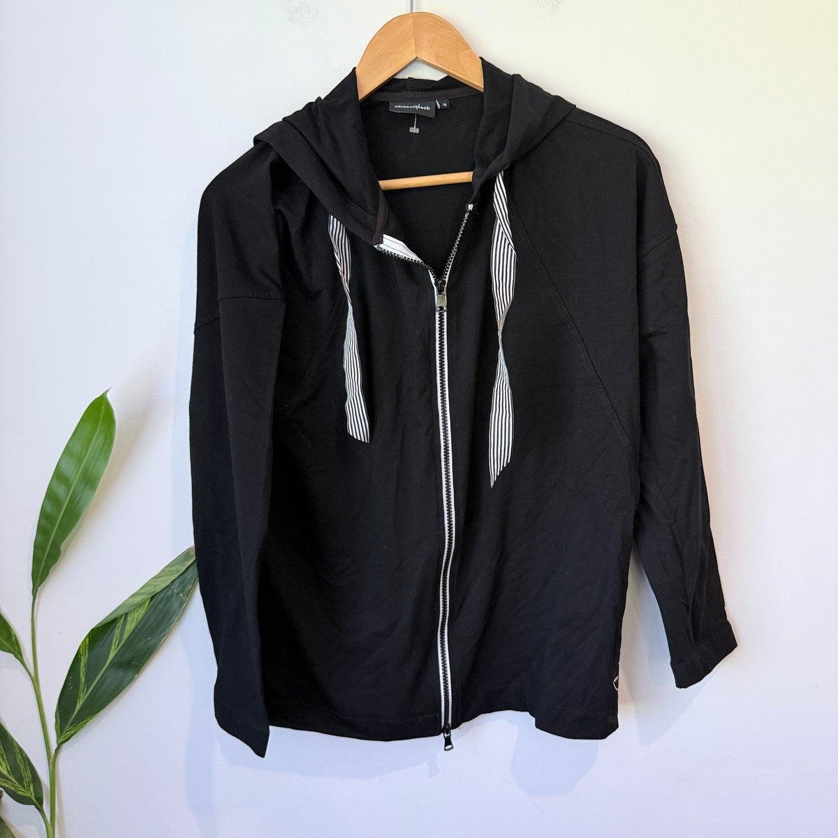 White on Black Black Zip Up Hoodie with Stripe Ties Size 10