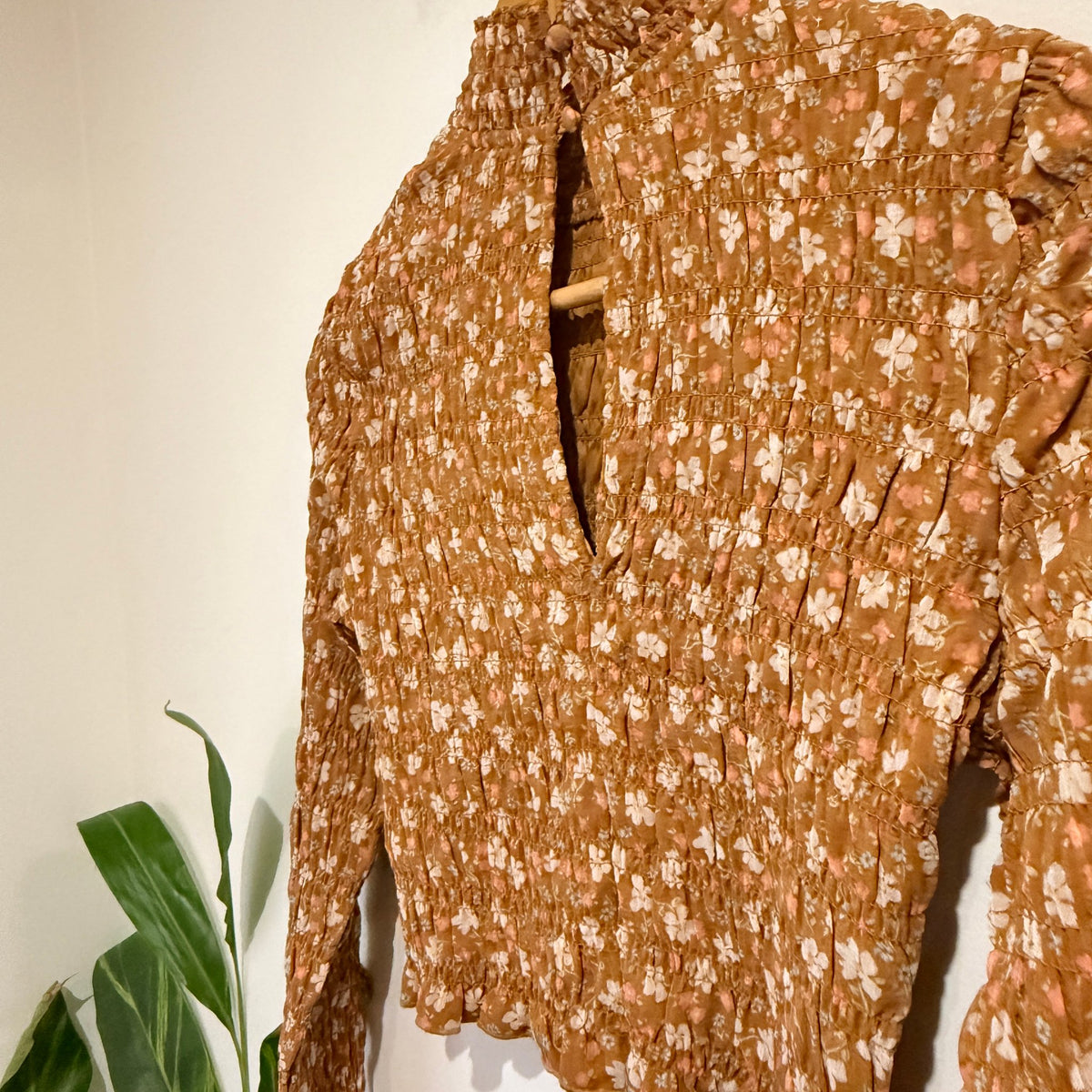 Cotton On Size XS Floral Shirred Mock Neck Top