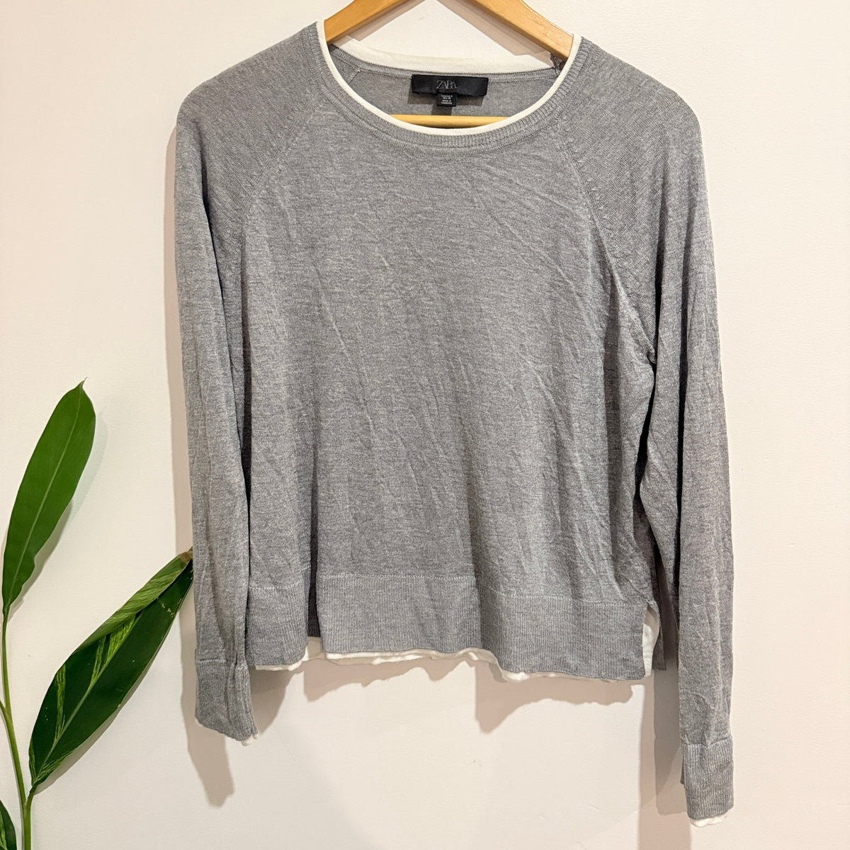 Zara Size S Fine Knit Jumper with Layered Shirt Hem
