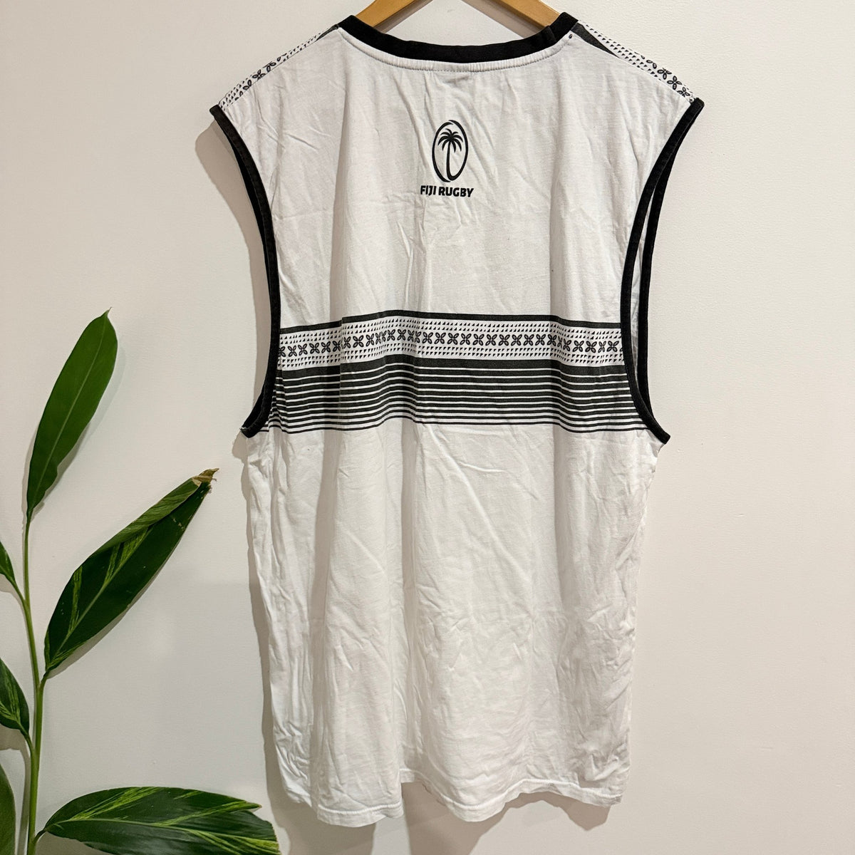 Fiji Rugby Size XXL Tribal Print Sleeveless Tee