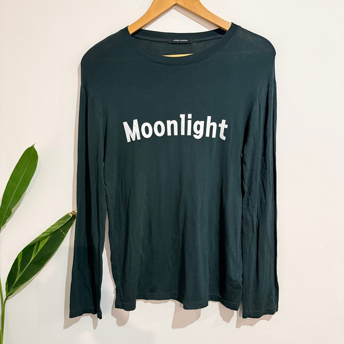 Codes Combine Size U/Arm to U/Arm 47cm Slogan Long Sleeve Tee