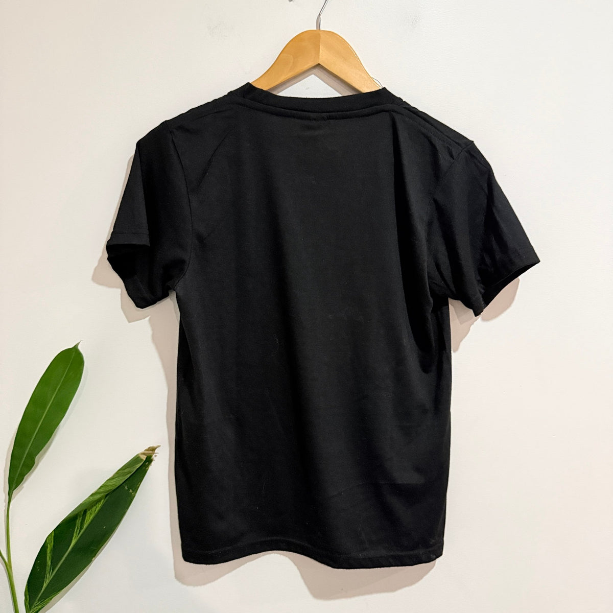 Brand Unknown Size S Singapore Lion City Graphic Tee