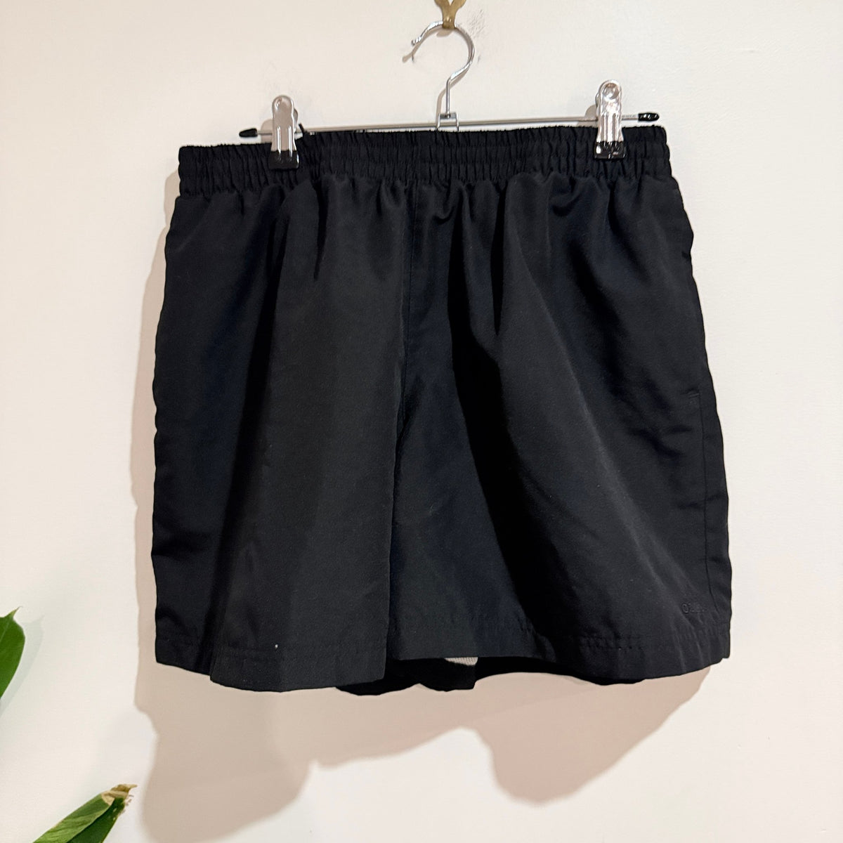Adidas Size M Lined Sports Shorts