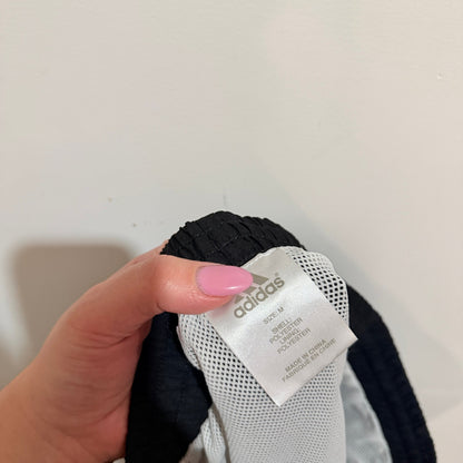 Adidas Size M Lined Sports Shorts