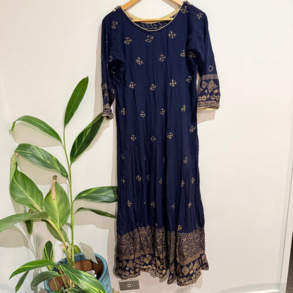 Brand Unknown Size U/Arm to U/Arm 50cm Gold Print Maxi Kurta Dress