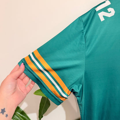 Brand Unknown Size U/Arm to U/Arm 60cm Number 12 Jersey Tee