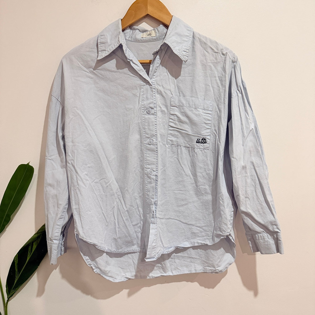 UFO Size U/Arm to U/Arm 56cm Cropped Cotton Shirt