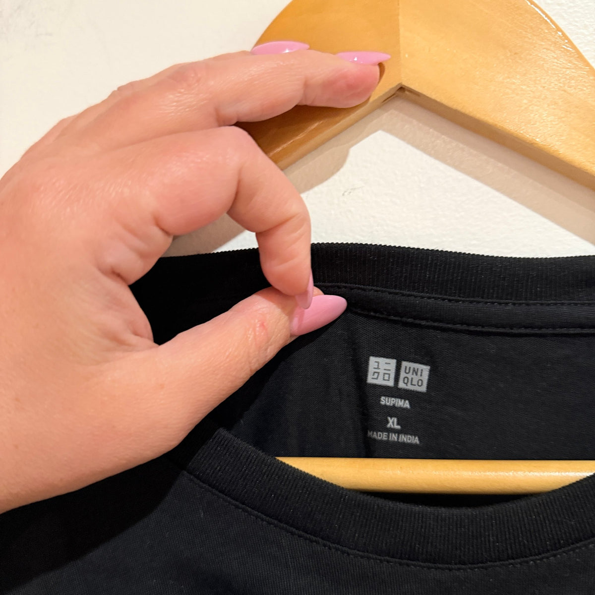 Uniqlo Size XL Supima Cotton Crew Neck Tee