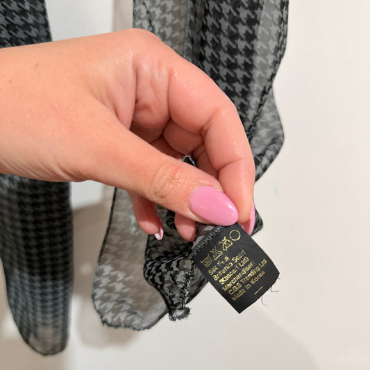 Britannia Houndstooth Sheer Long Scarf