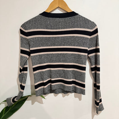 Divided Size S Stripe Ribbed Knit Crop Jumper