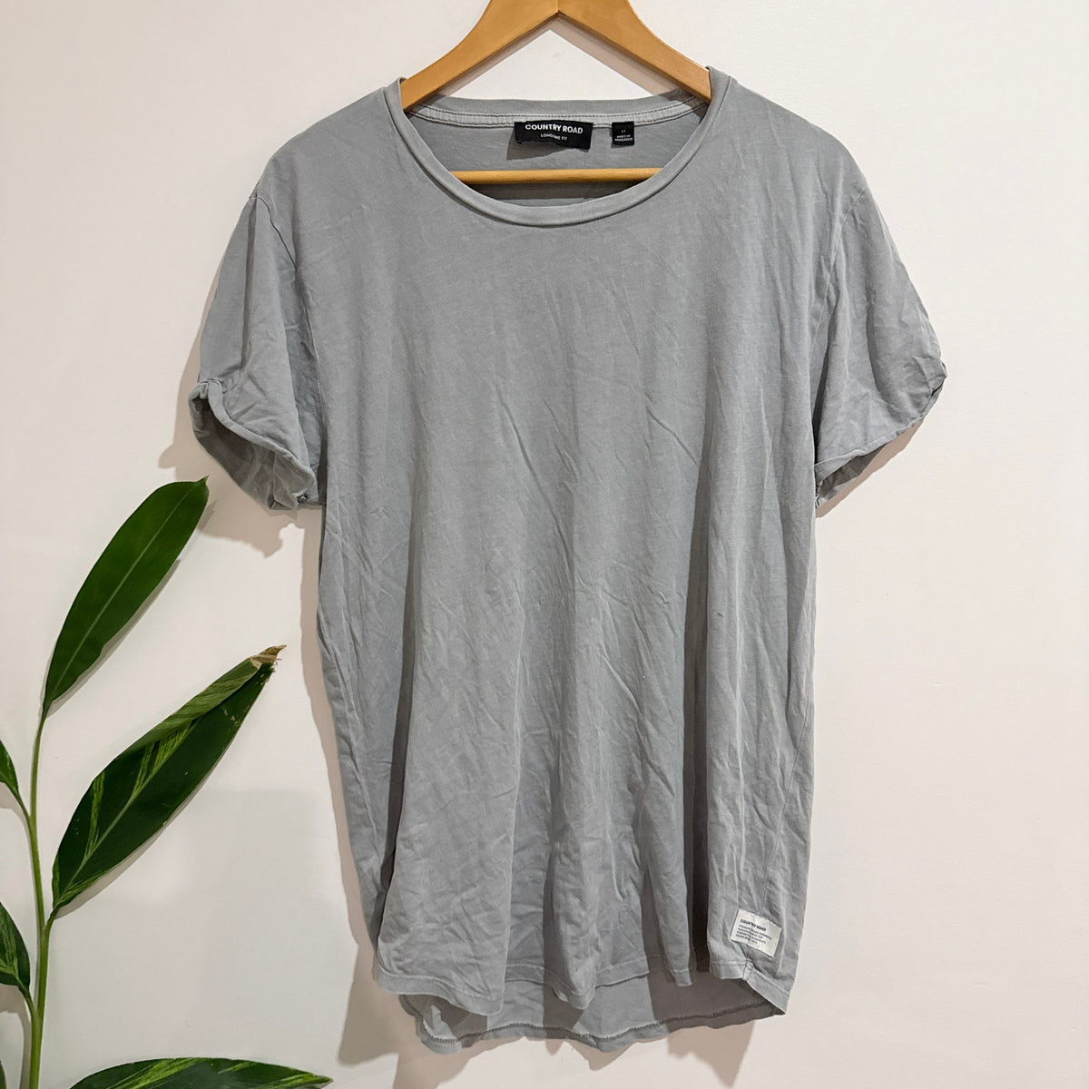 Country Road Size M Longline Fit Cotton Tee
