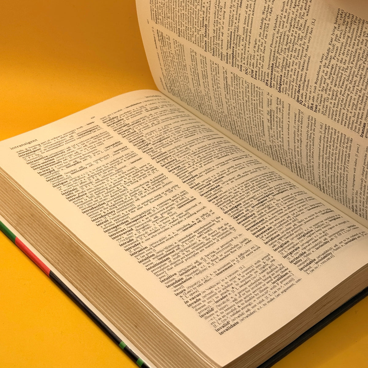 The Oxford Reference Dictionary by Joyce M. Hawkins 1986