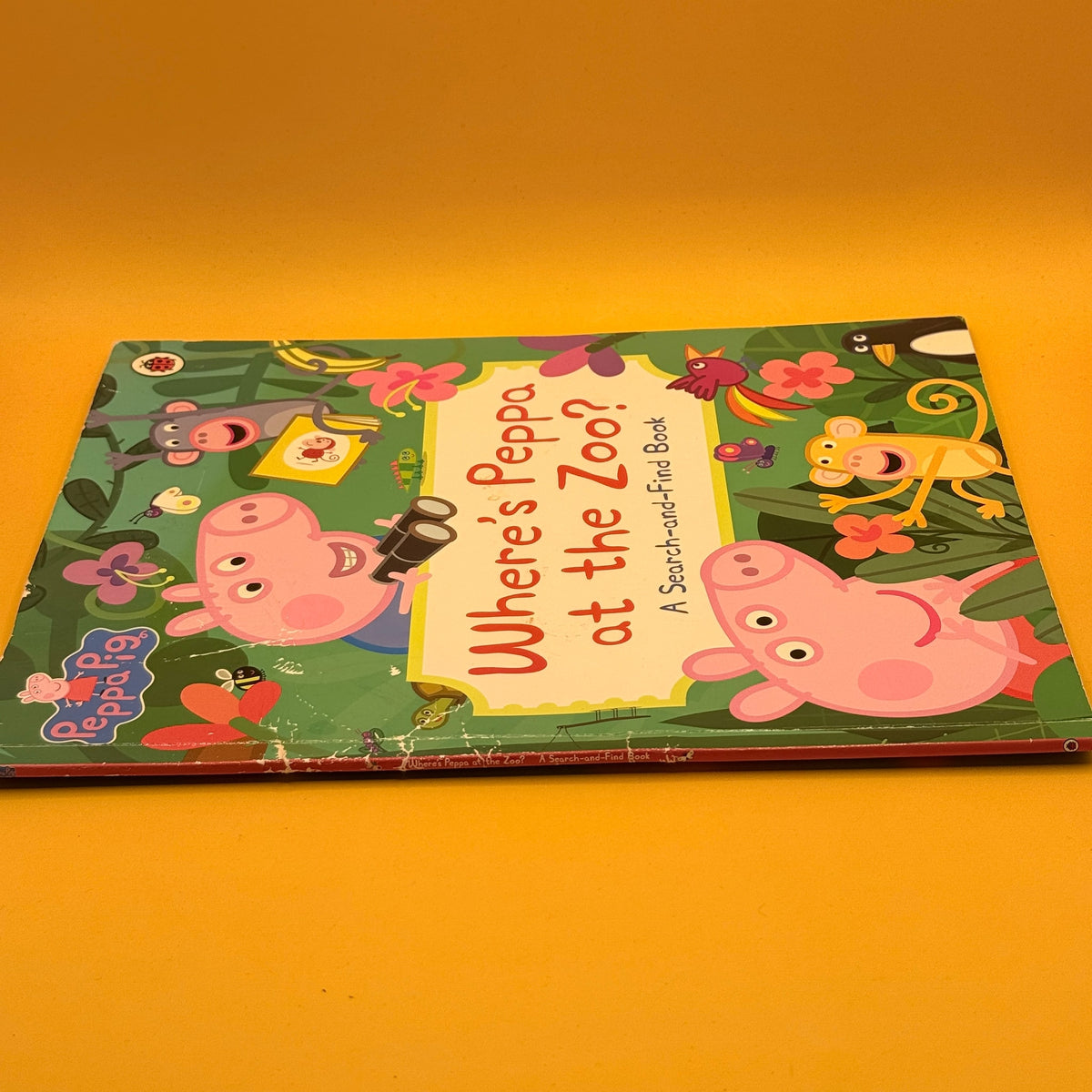 Where's Peppa at the Zoo? A Search-and-Find Book by Peppa Pig