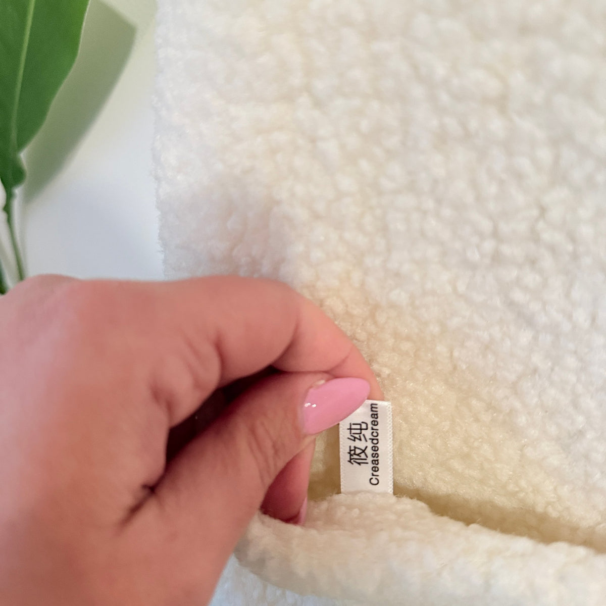 Cressedream Size U/Arm to U/Arm 57cm Sherpa Fleece Button Vest