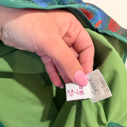Brand Unknown Size U/Arm to U/Arm 54cm Jacquard Waist Coat