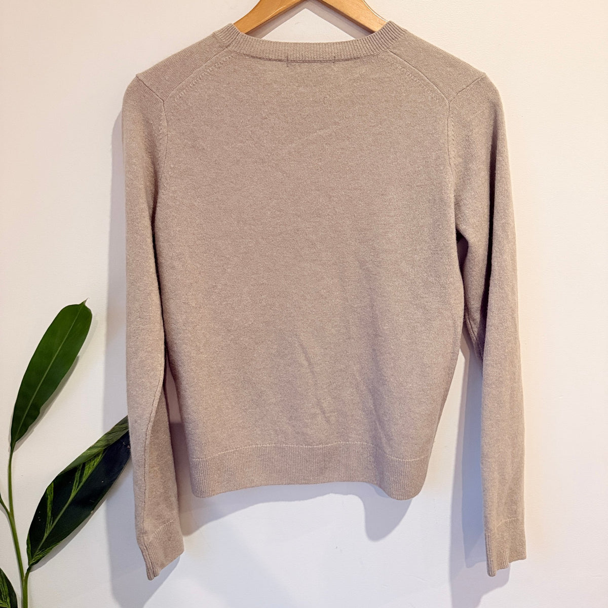Uniqlo Size XS 100% Cashmere Crew Neck Jumper
