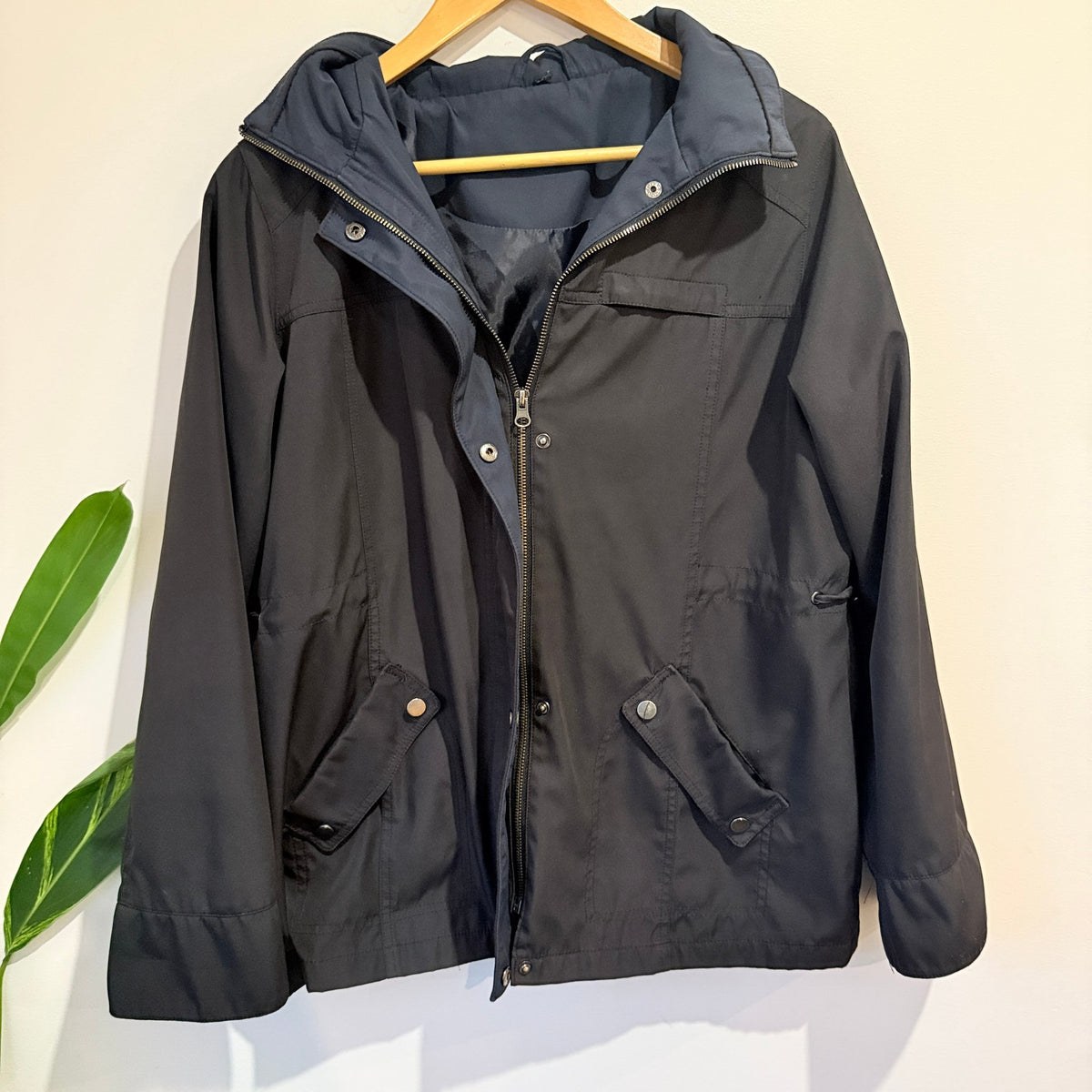 Brand Unknown Size U/Arm to U/Arm 57cm Zip Up Utility Jacket