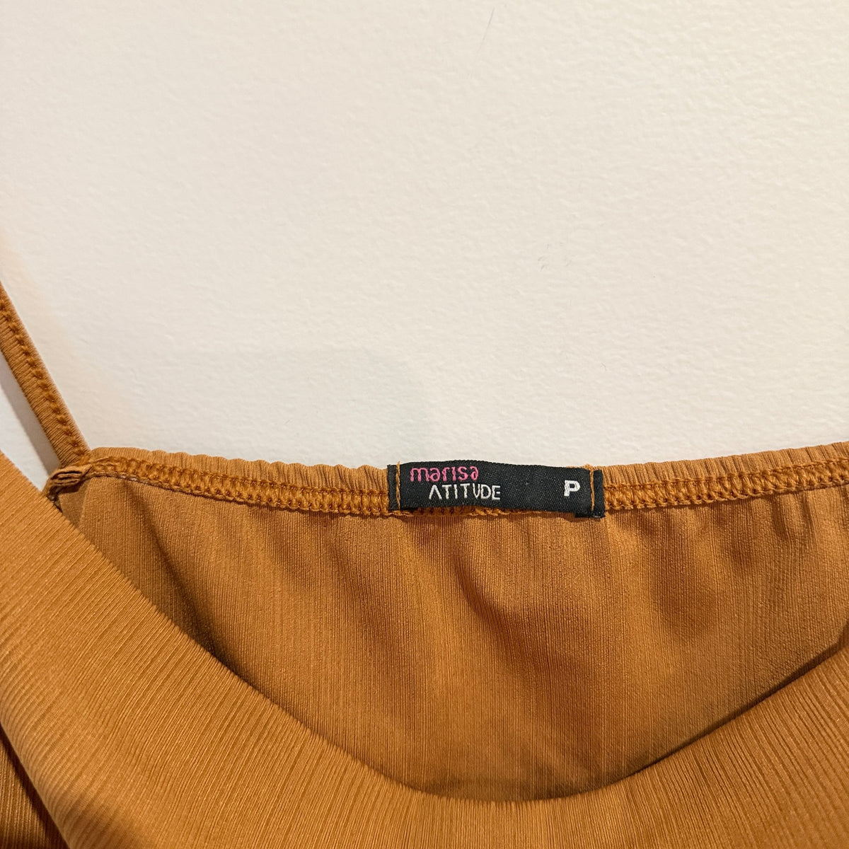 Marisa Atitude Size S | U/Arm to U/Arm 40cm Cowl Neck Cami Crop Top
