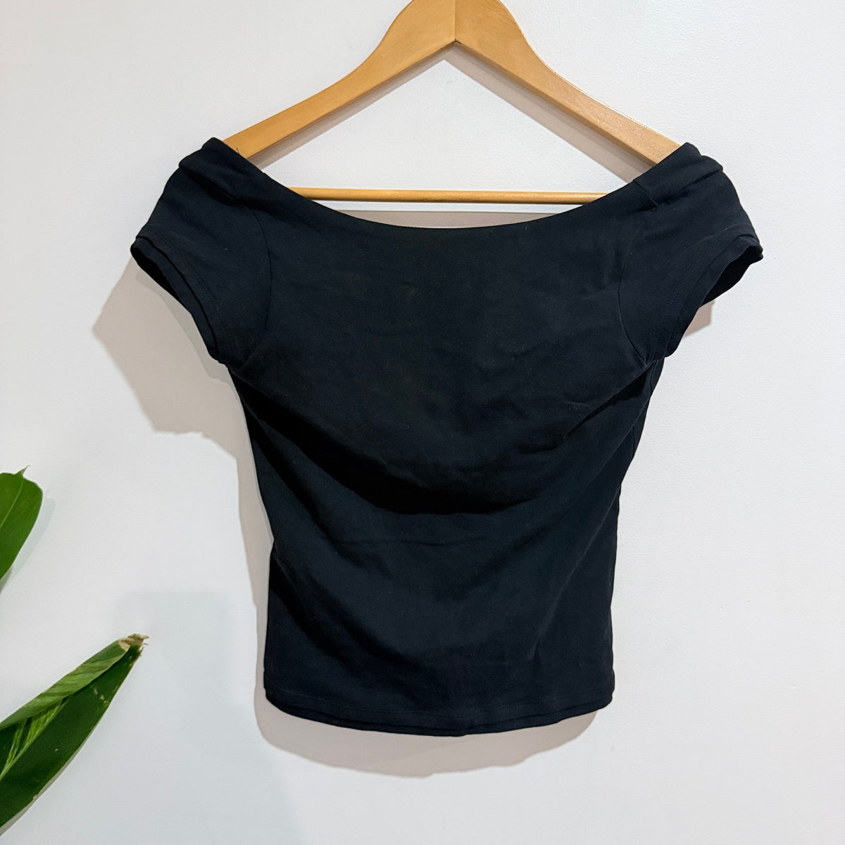 Glassons Size S Scoop Back Cap Sleeve Fitted Top