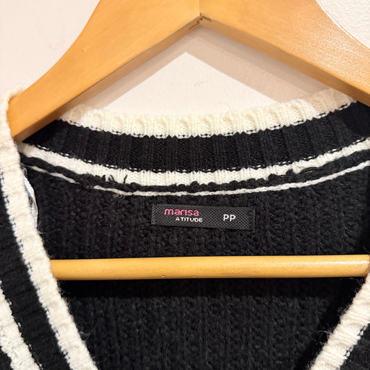 Marisa Atitude Size XS Cable Knit Cropped Cardigan