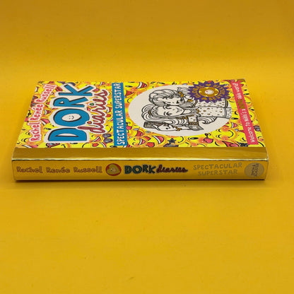 Dork Diaries: Spectacular Superstar by Rachel Renée Russell