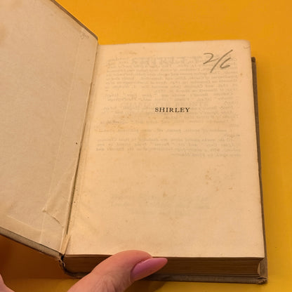 Shirley by Charlotte Brontë