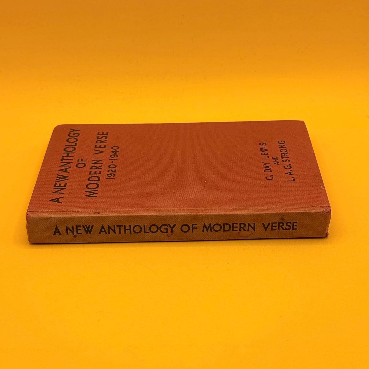 A New Anthology of Modern Verse, 1920–1940 by C. Day Lewis and L. A. G. Strong