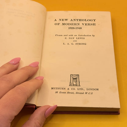 A New Anthology of Modern Verse, 1920–1940 by C. Day Lewis and L. A. G. Strong