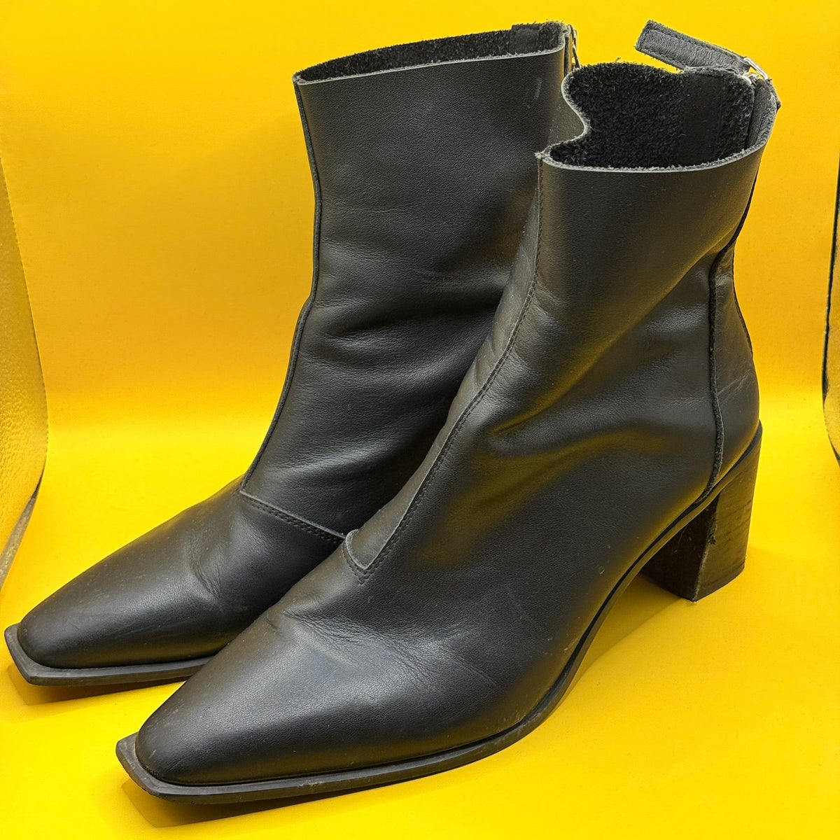 Hael & Jax Black Square Toe Block Heel Boots - Size 41