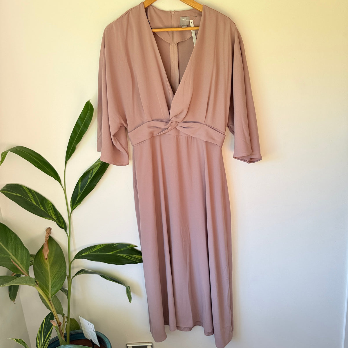 ASOS Dusty Rose Twist Front Midi Dress - UK 12