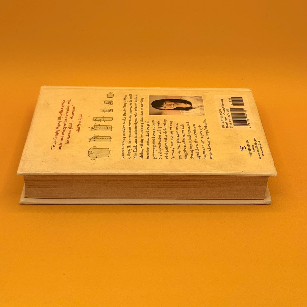 Spark Joy: An Illustrated Master Class on the Art of Organizing and Tidying Up by Marie Kondo