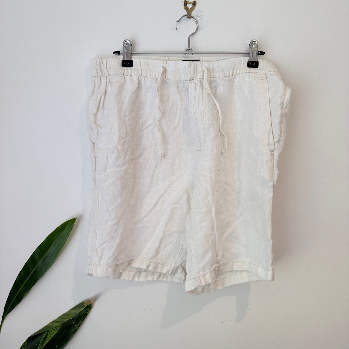 H&M Size 33R Linen Relaxed Fit Drawstring Shorts