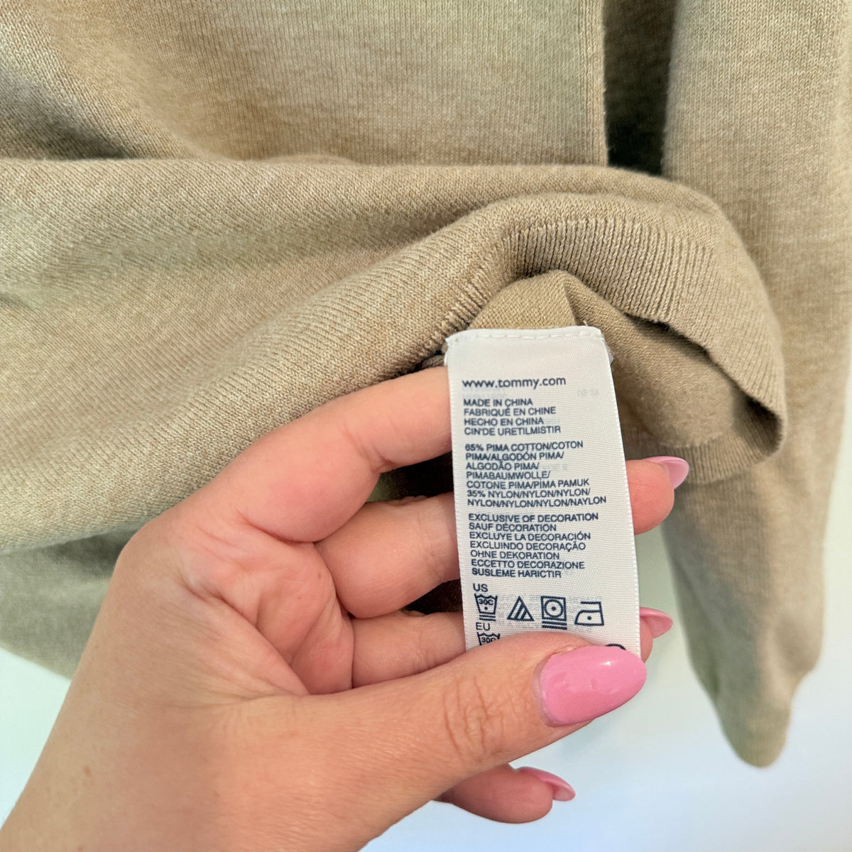 Tommy Hilfiger Size XS Pima Cotton Blend V Neck Jumper