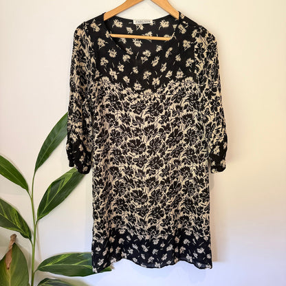 Carlson Size U/Arm to U/Arm 47cm Floral Print Shift Dress