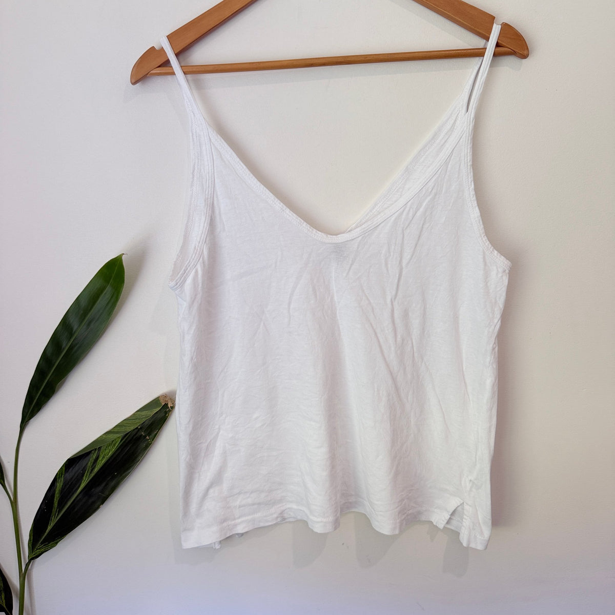 bassike Size S V Neck Cotton Cami