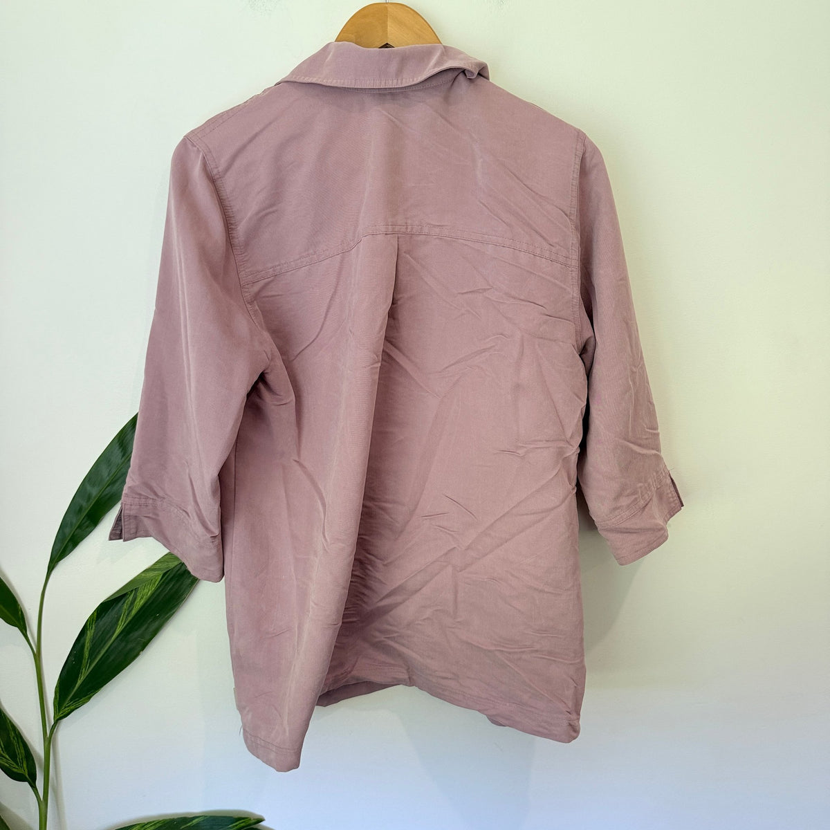 Harry Potter Size L | U/Arm to U/Arm 54cm Three Quarter Sleeve Button Up Shirt
