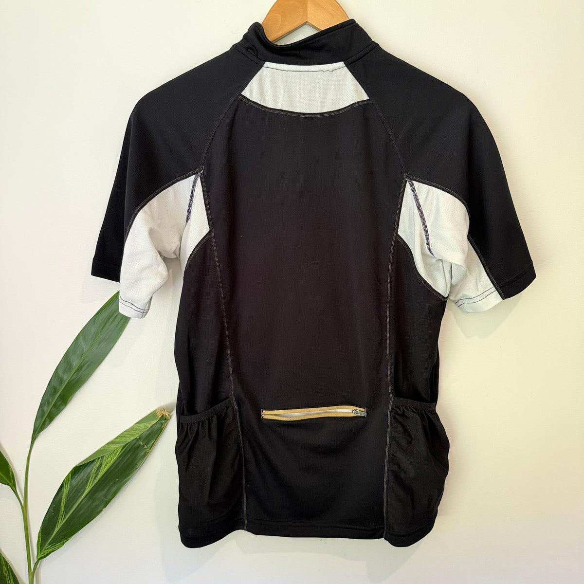 Ronhill Size S Half Zip Cycling Jersey