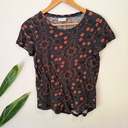 Vila Size M Floral Print Crew Neck Tee