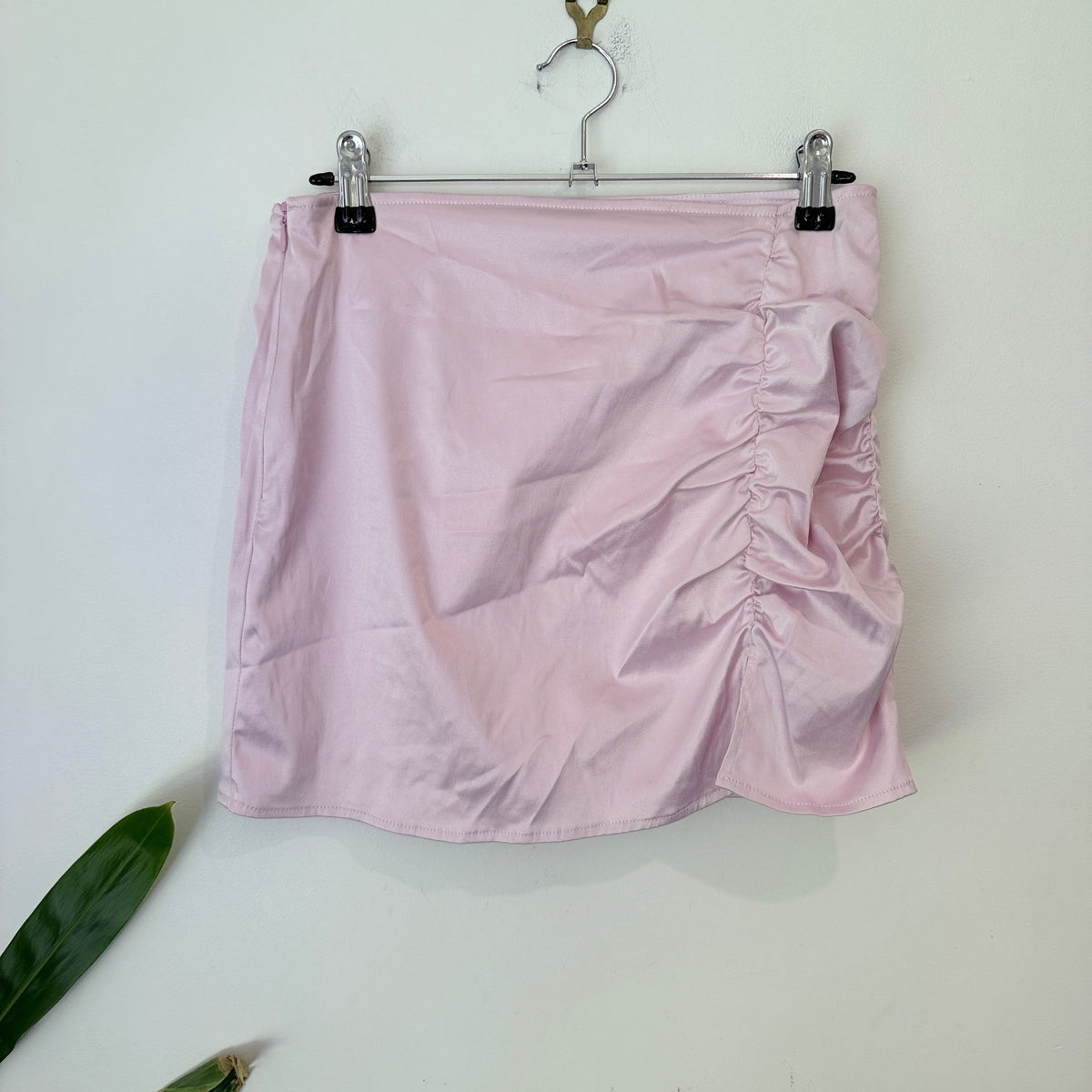 Glassons Size 8 Satin Ruched Side Mini Skirt