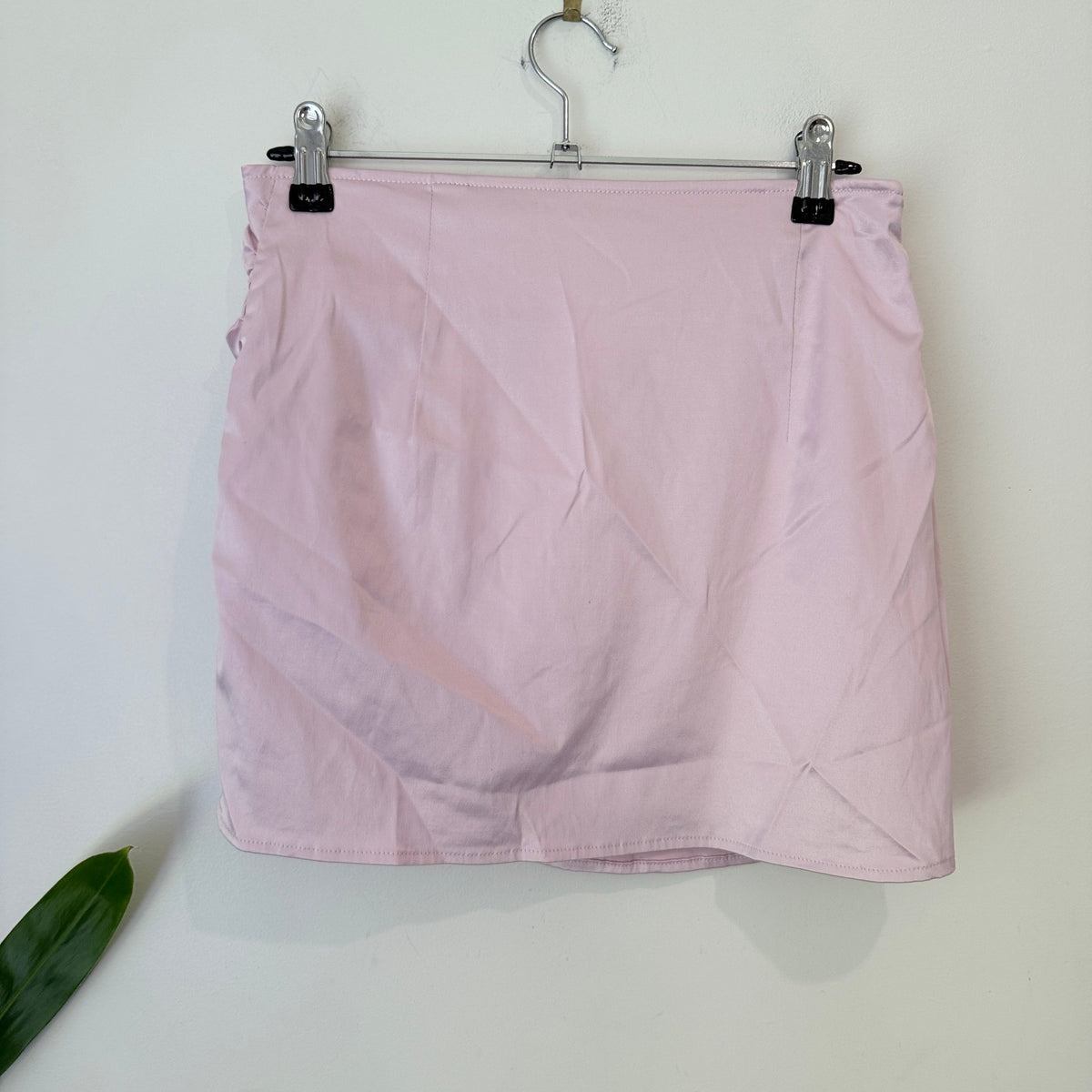 Glassons Size 8 Satin Ruched Side Mini Skirt