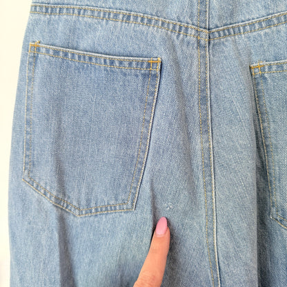 Shekou Size Waist 66cm High Waist Wide Leg Jeans