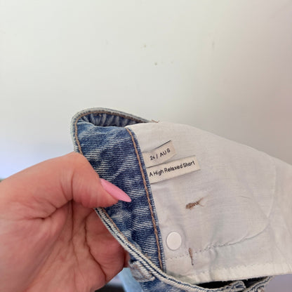 Abrand Size 6 High Relaxed Distressed Denim Shorts