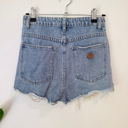 Abrand Size 6 High Relaxed Distressed Denim Shorts