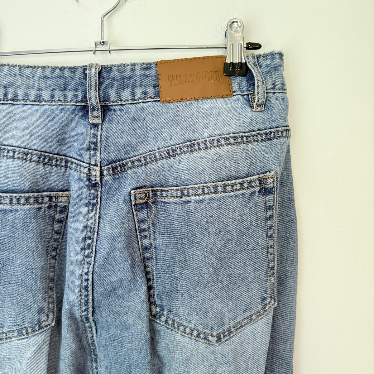 Missguided Size 10 | Waist 70cm Straight Leg Jeans