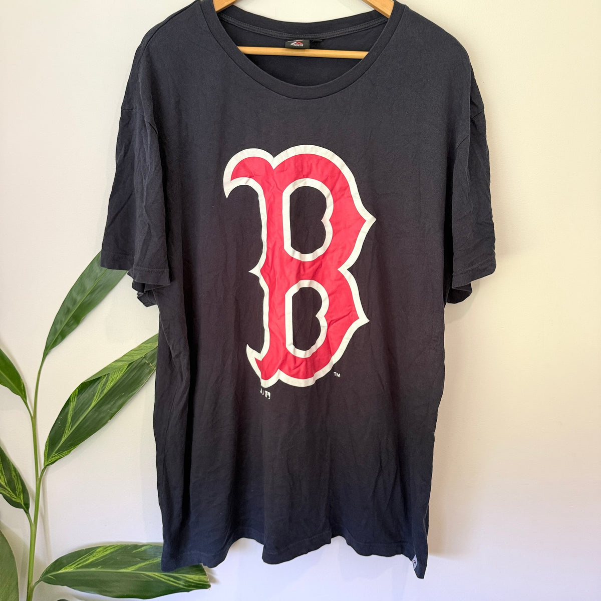 Majestic Size XXL Boston Red Sox Logo Tee