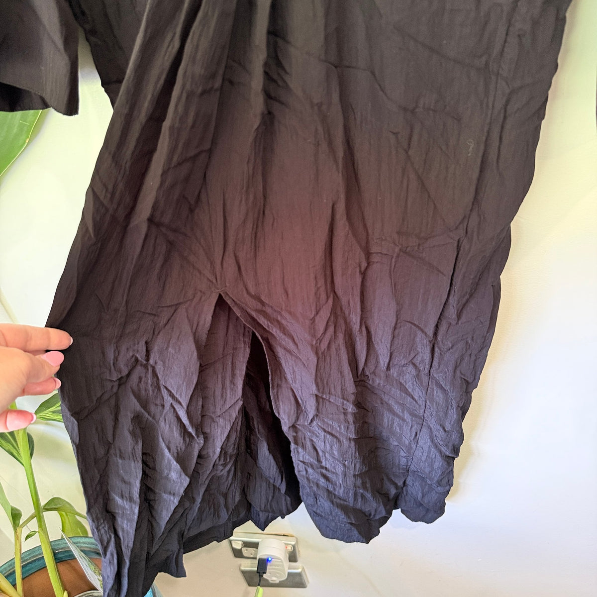H&M Size XS Twist Front Long Sleeve Midi Dress