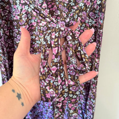 Capture Size 8 Floral Print Wrap Midi Dress
