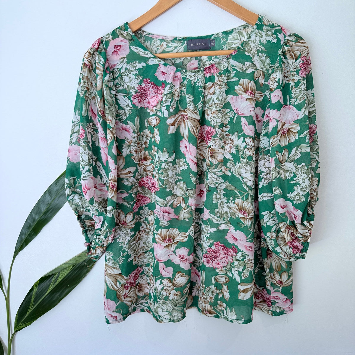 Mirrou Size 14 Floral Print Puff Sleeve Blouse